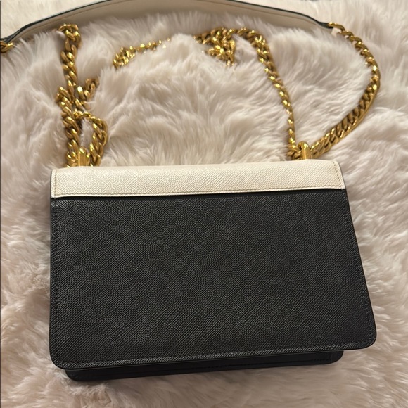 Prada White & Black Saffiano Leather Crossbody & Shoulder Gold Chain Bag - Picture 6 of 10